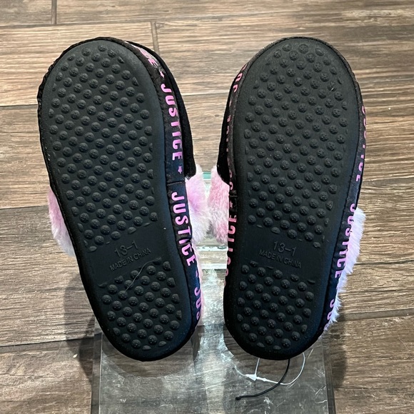 ✅ NEW! Justice For Girls Comfy Slippers - Picture 7 of 9